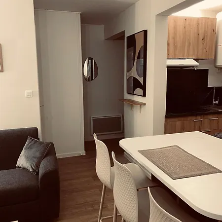 Moderne Wifi Fibre Et Parking Privé Gratuit Avec Balcon Et Ascenseur Appartamento *